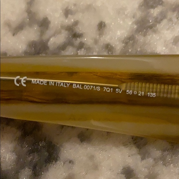 Balenciaga Tortoise Shell Sunglasses - Picture 6 of 8